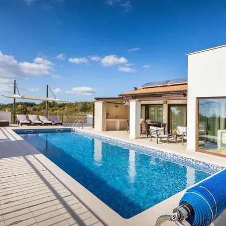 Mala Halu * Katun Gracanski