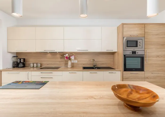 Mala Halu Katun Gracanski