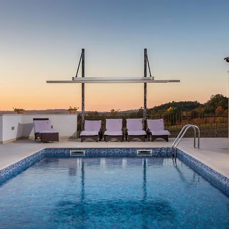 Villa Mala Halu Katun Gracanski