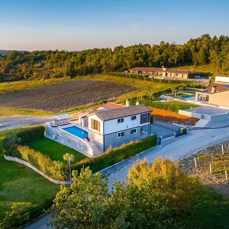 Mala Halu * Katun Gracanski